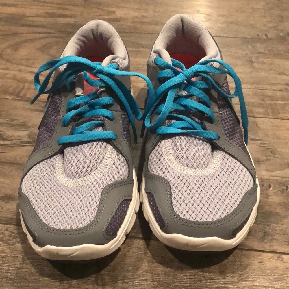 Women’s Nike Flex experience RN 2
